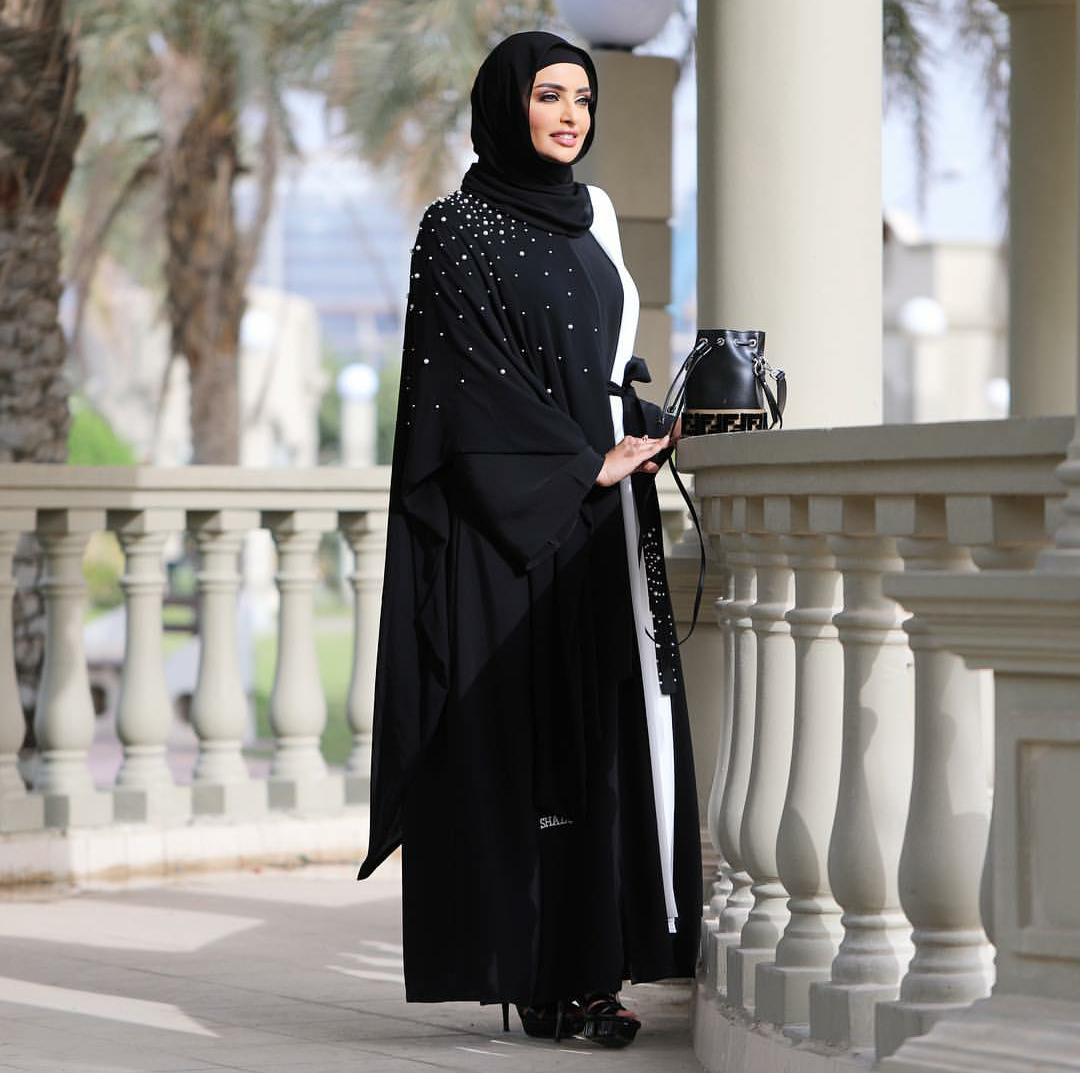 عبايات كتف